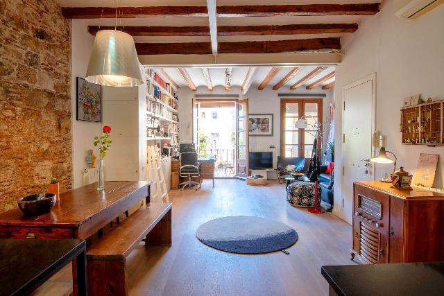 Imagen 1 Inmueble 303383 - Piso en venta en Barcelona / Plaça de Jaume Sabartés