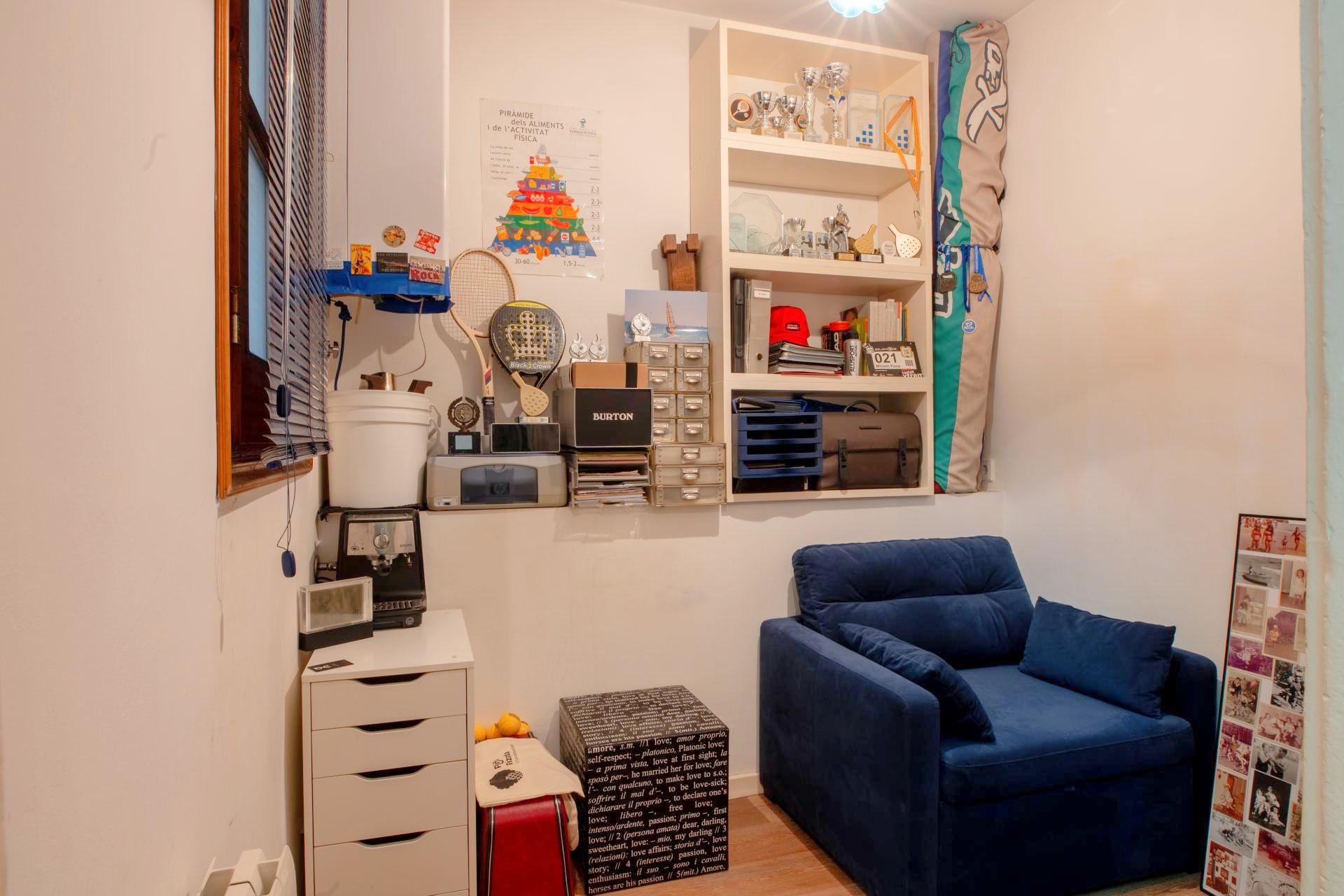 Imagen 15 Piso en venta en Barcelona / Plaça de Jaume Sabartés