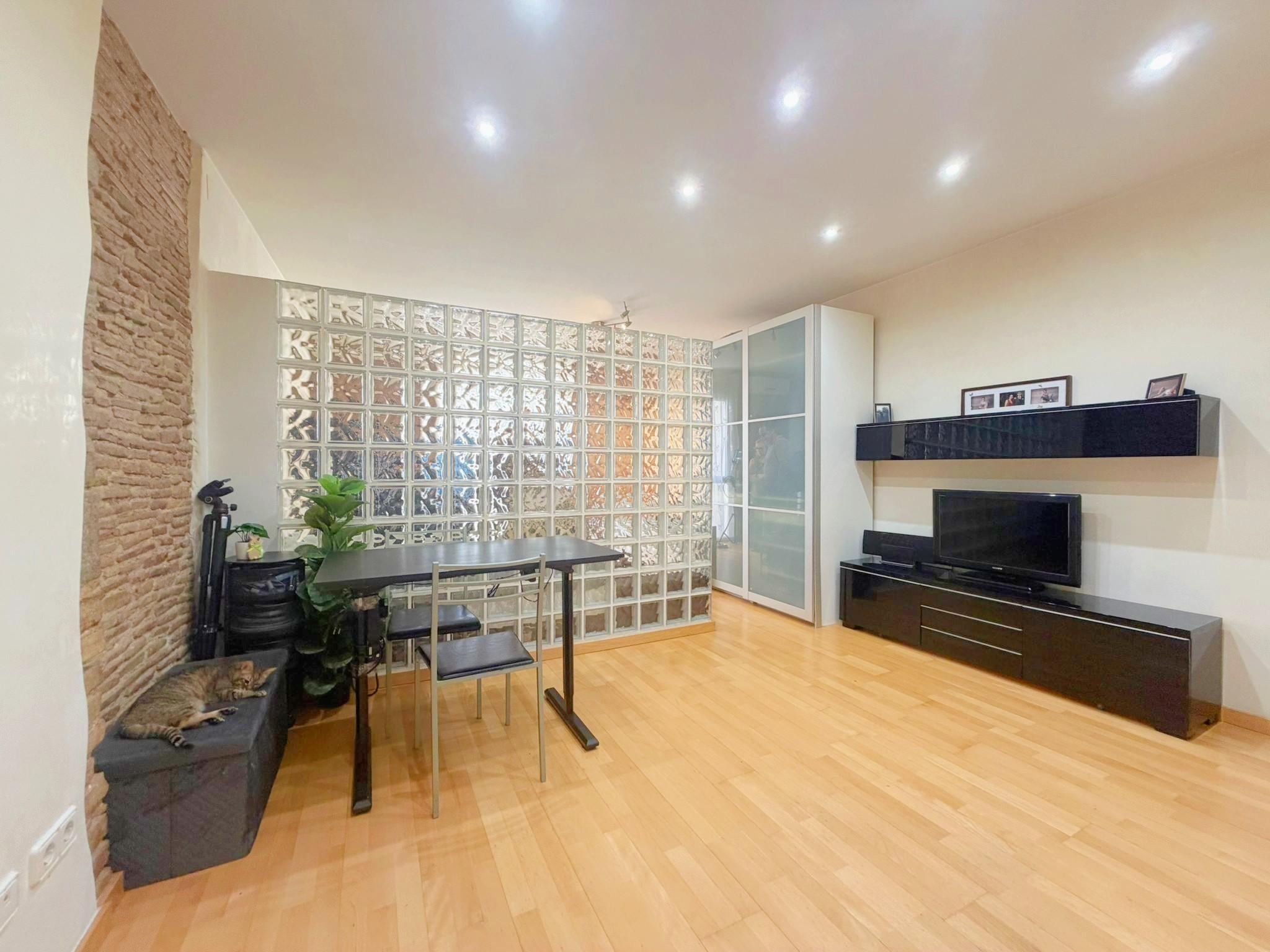 Imagen 1 Piso en venta en Barcelona / Carrer del Carme