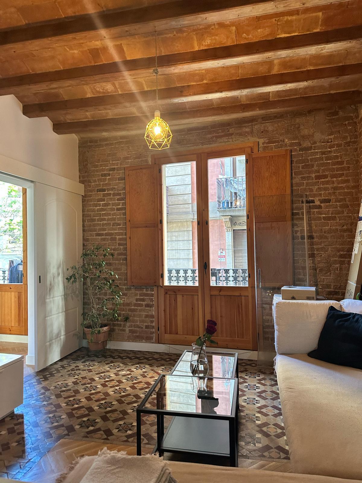 Imagen 9 Piso en venta en Barcelona / Junto Calle Riera Alta