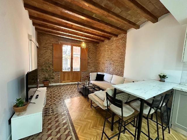 Imagen 2 Inmueble 303529 - Piso en venta en Barcelona / Junto Calle Riera Alta