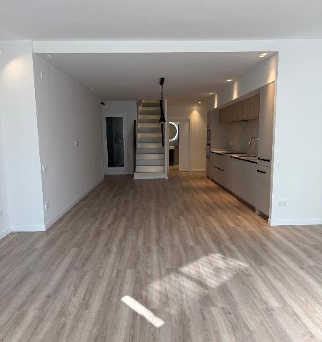 Imagen 9 Inmueble 303940 - Dúplex en venta en Barcelona / Nàpols - Indústria