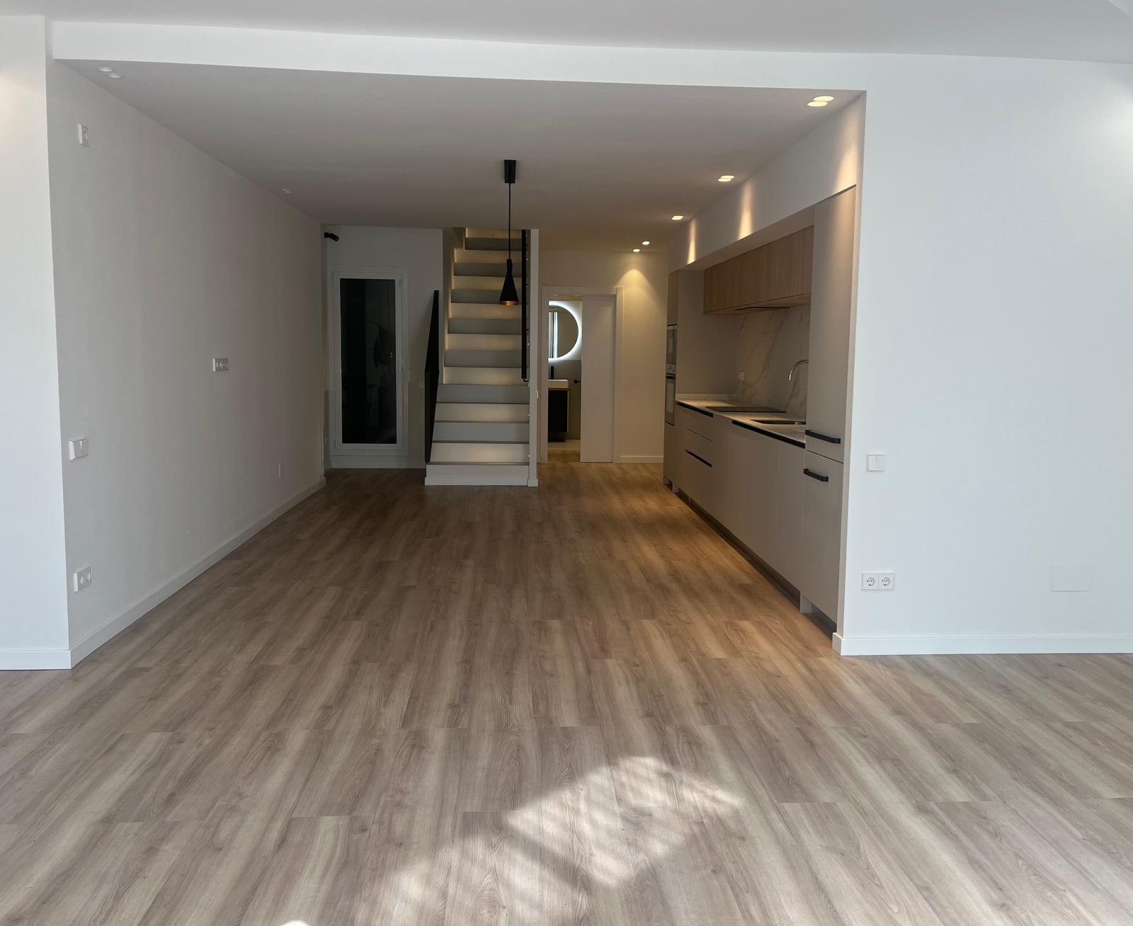 Imagen 3 Dúplex en venta en Barcelona / Nàpols - Indústria