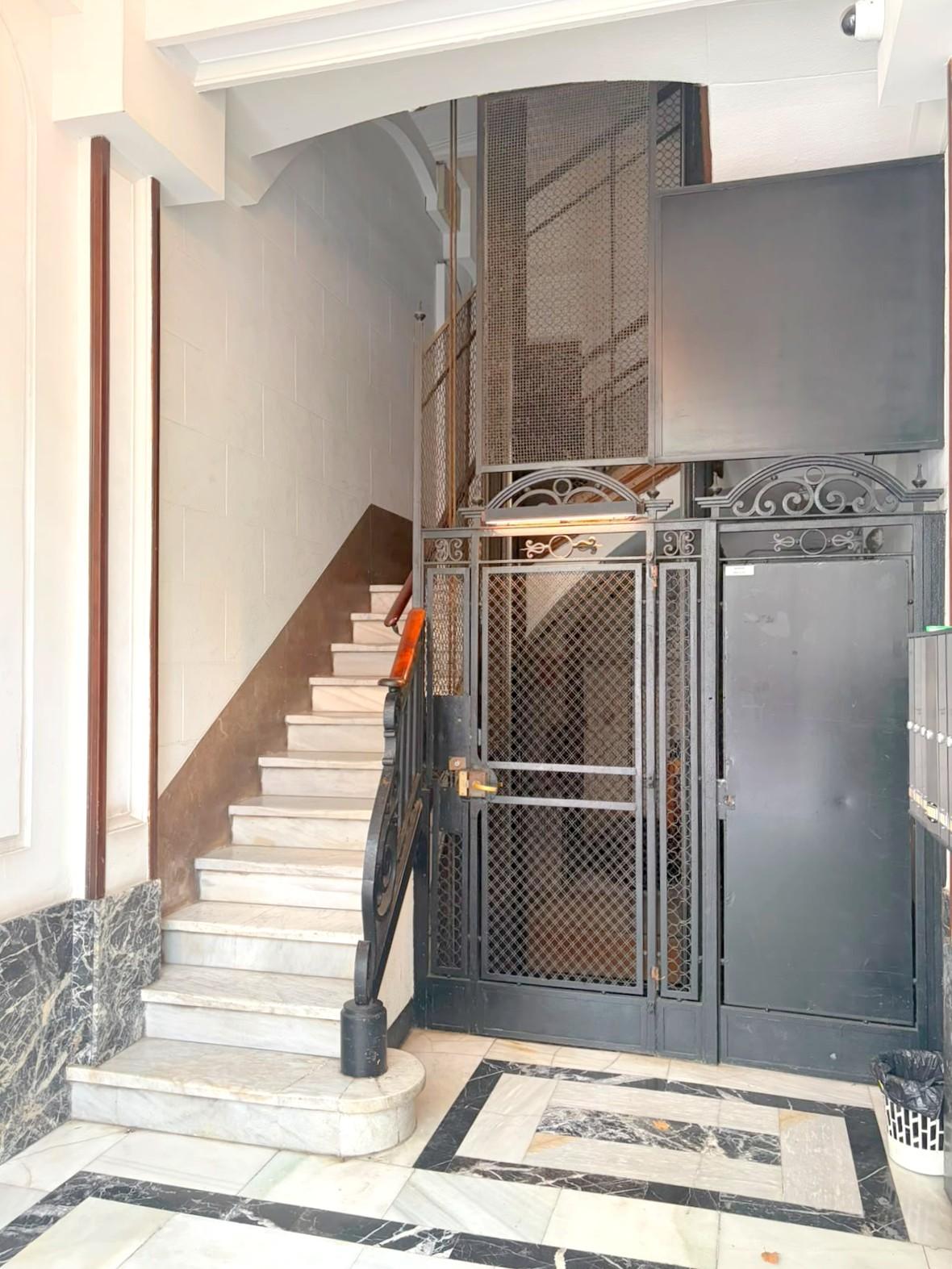 Imagen 32 Piso en venta en Barcelona / Junto L3 Poble Sec