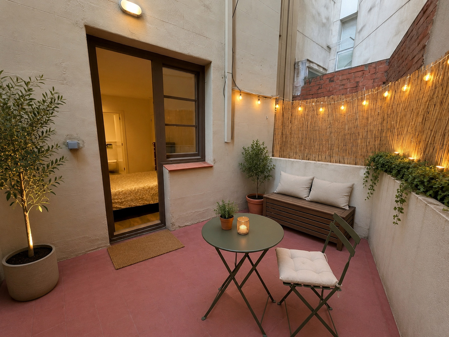 Imagen 30 Piso en venta en Barcelona / Junto L3 Poble Sec