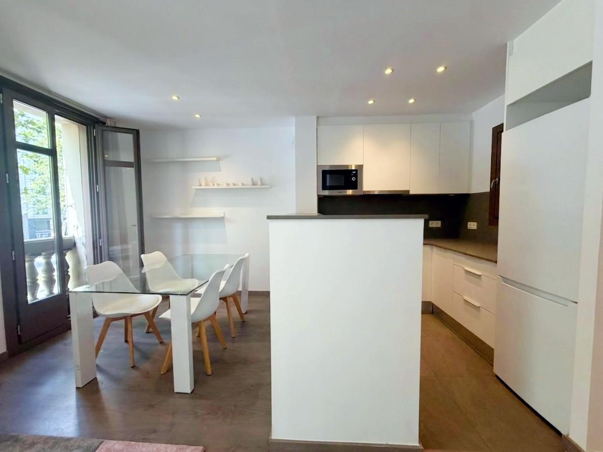 Imagen 11 Piso en venta en Barcelona / Junto L3 Poble Sec