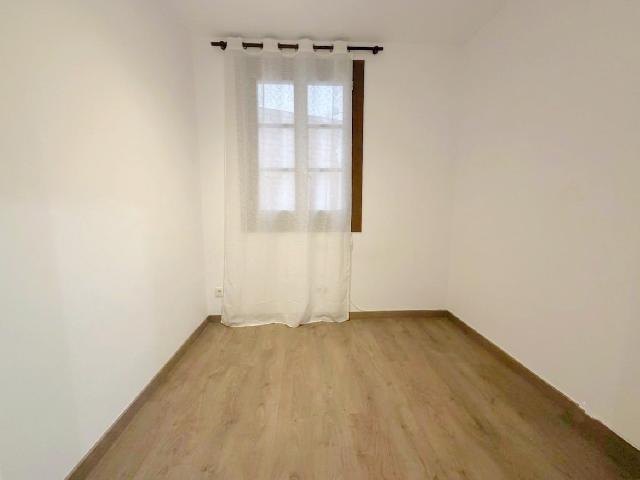 Imagen 28 Inmueble 304027 - Piso en venta en Barcelona / Junto L3 Poble Sec