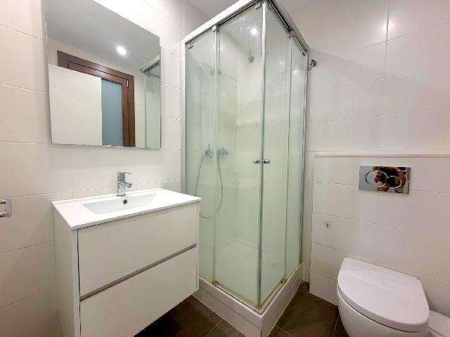 Imagen 4 Inmueble 304028 - Piso en venta en Barcelona / Junto L3 Poble Sec