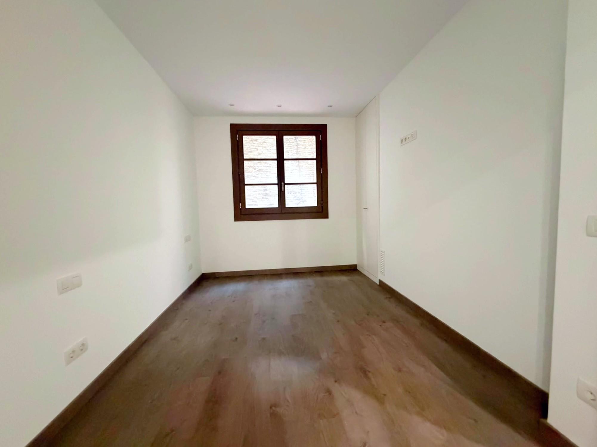Imagen 13 Piso en venta en Barcelona / Junto L3 Poble Sec