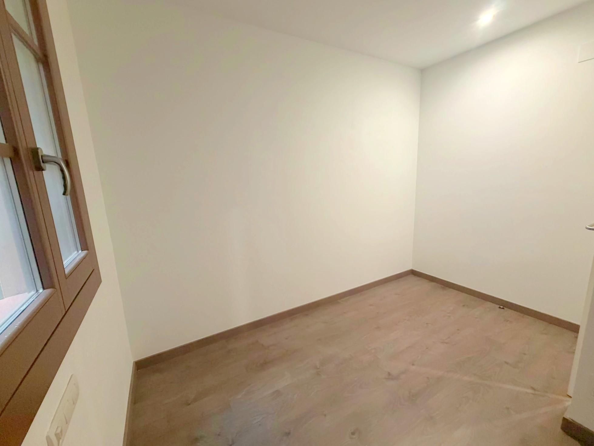 Imagen 16 Piso en venta en Barcelona / Junto L3 Poble Sec