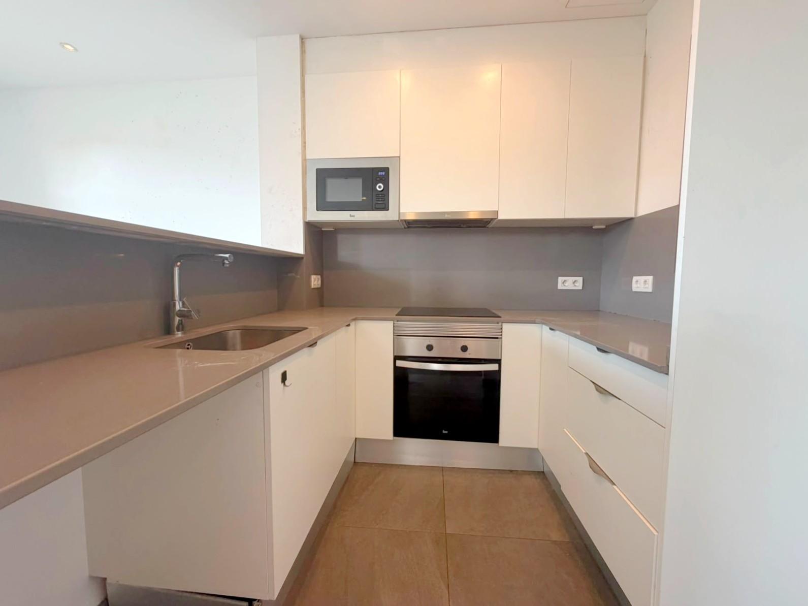 Imagen 12 Piso en venta en Barcelona / Avda. Paral.lel - metro L3 Poble Sec