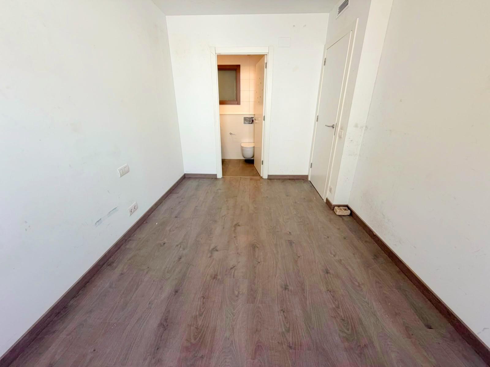 Imagen 16 Piso en venta en Barcelona / Avda. Paral.lel - metro L3 Poble Sec