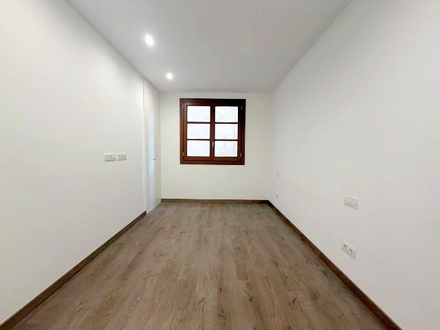Imagen 19 Inmueble 304030 - Piso en venta en Barcelona / Junto metro L3 Poble Sec