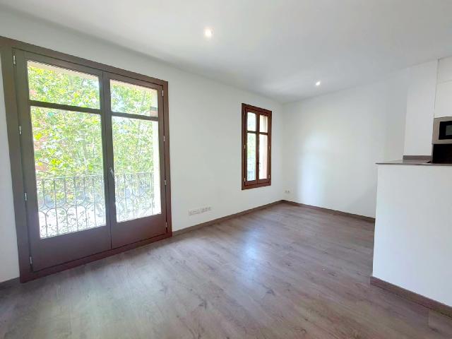 Imagen 8 Inmueble 304030 - Piso en venta en Barcelona / Junto metro L3 Poble Sec