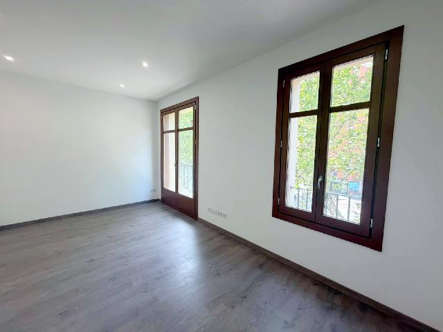 Imagen 9 Inmueble 304030 - Piso en venta en Barcelona / Junto metro L3 Poble Sec