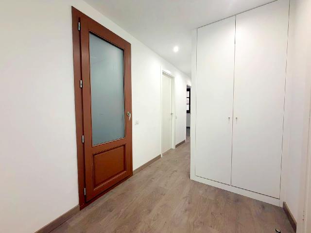 Imagen 24 Inmueble 304030 - Piso en venta en Barcelona / Junto metro L3 Poble Sec