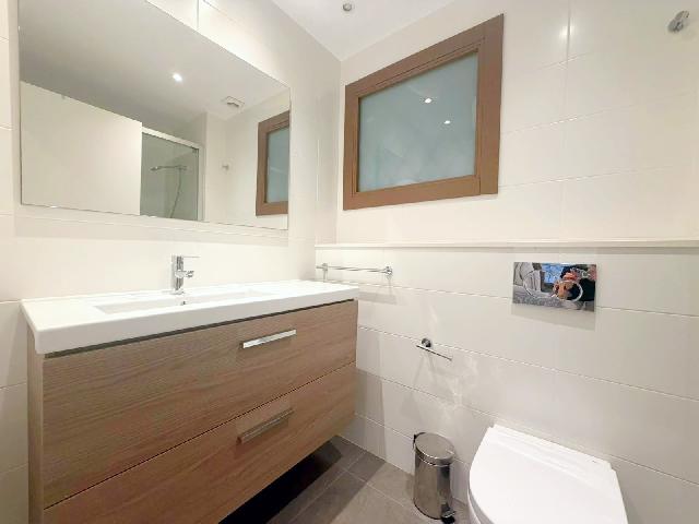 Imagen 5 Inmueble 304030 - Piso en venta en Barcelona / Junto metro L3 Poble Sec