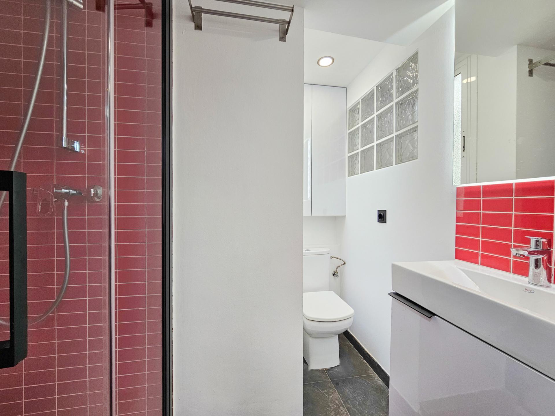 Imagen 4 Ático en venta en Barcelona / Junto Calle Ferlandina