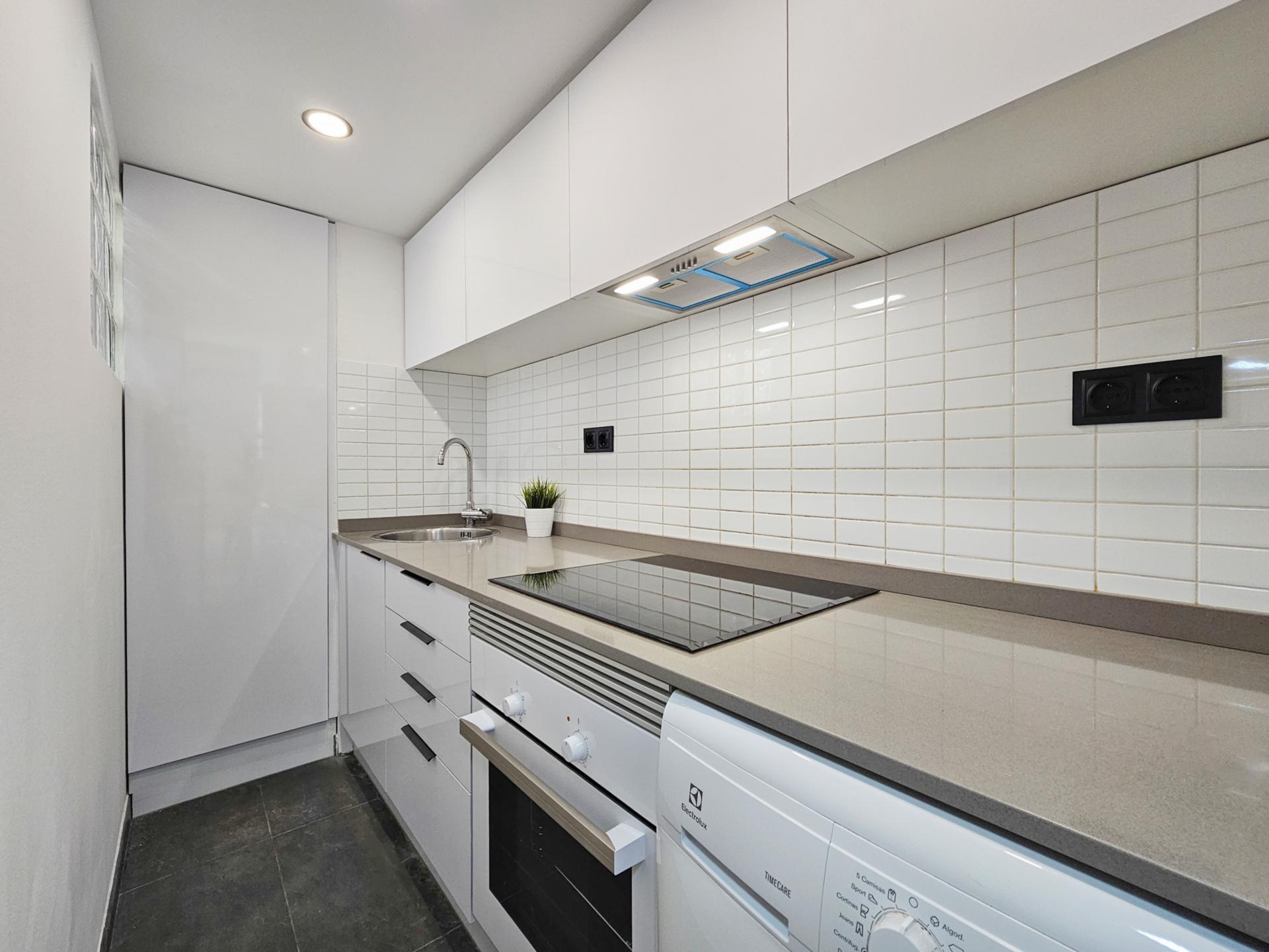 Imagen 3 Ático en venta en Barcelona / Junto Calle Ferlandina