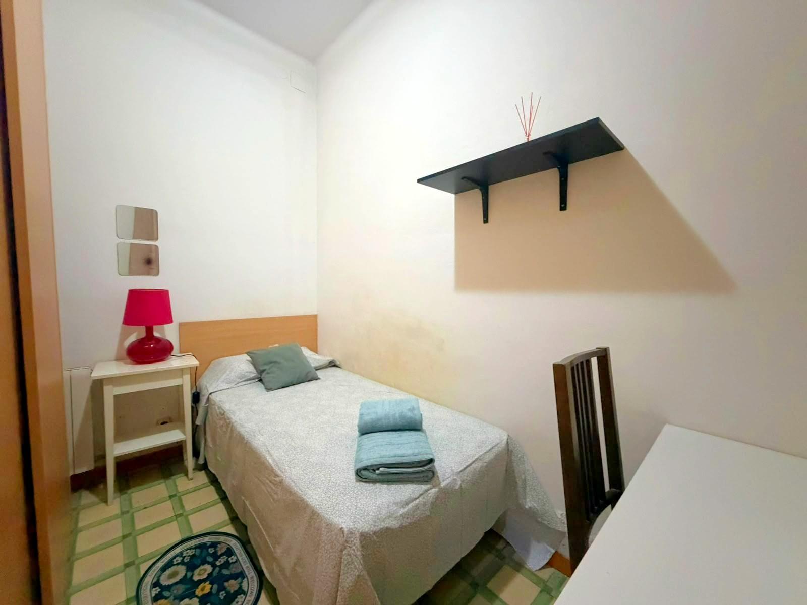 Imagen 21 Piso en venta en Barcelona / Junto C/ Casanova