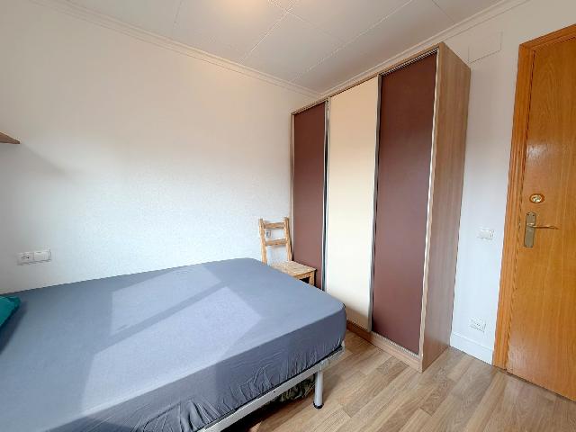 Imagen 30 Inmueble 304887 - Ático en venta en Barcelona / Elkano - Avda. Paral.lel