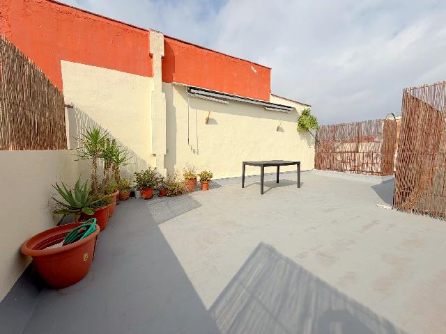 Imagen 1 Inmueble 304887 - Ático en venta en Barcelona / Elkano - Avda. Paral.lel