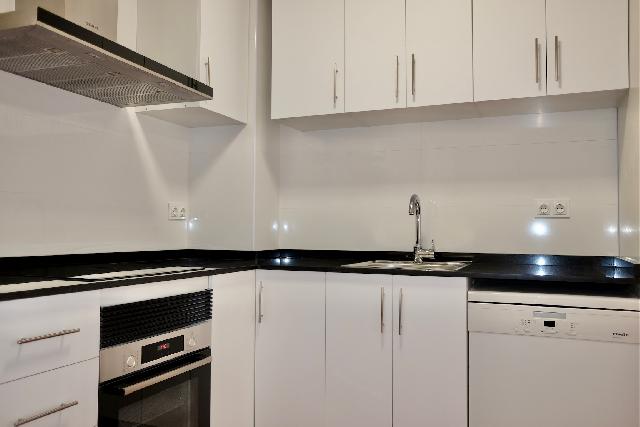Imagen 3 Inmueble 306257 - Piso en venta en Barcelona / Junto Ronda Universitat