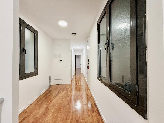 Imagen 15 Inmueble 306257 - Piso en venta en Barcelona / Junto Ronda Universitat