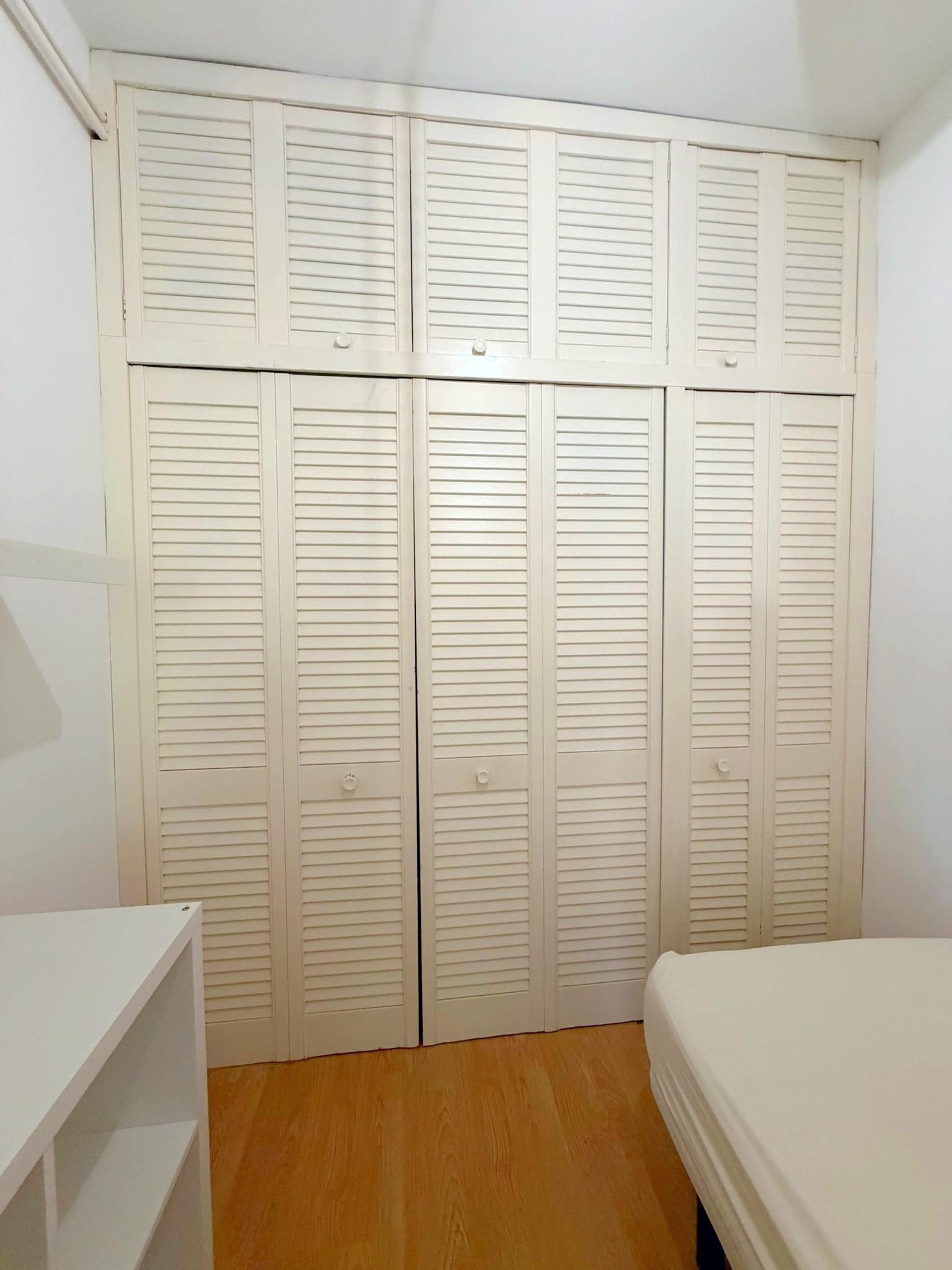 Imagen 26 Piso en venta en Barcelona / Plaça Universitat
