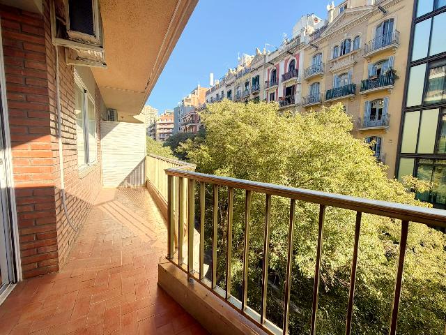 Imagen 9 Inmueble 306477 - Piso en venta en Barcelona / Plaça Universitat
