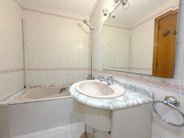 Imagen 5 Inmueble 306477 - Piso en venta en Barcelona / Plaça Universitat
