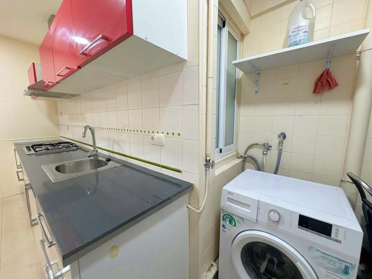 Imagen 15 Piso en venta en Barcelona / Plaça Universitat