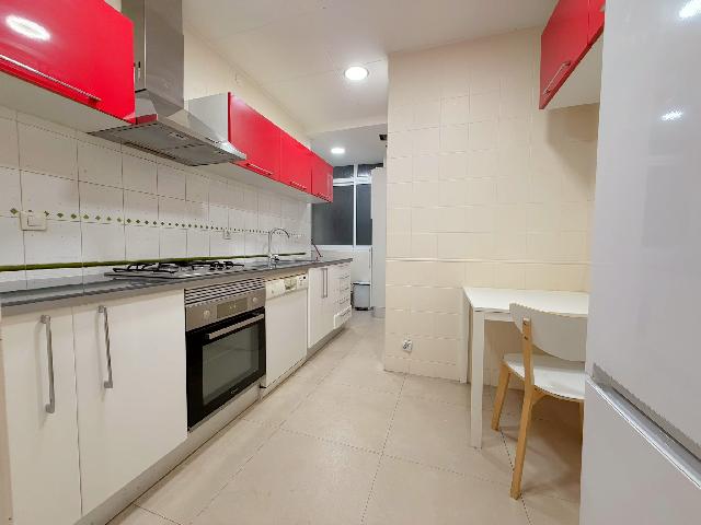 Imagen 3 Inmueble 306477 - Piso en venta en Barcelona / Plaça Universitat