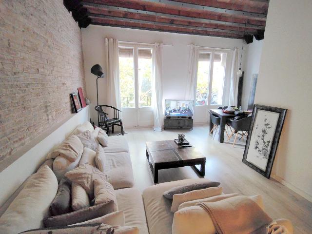 Imagen 1 Inmueble 306889 - Piso en venta en Barcelona / Diputació - Comte Borrell