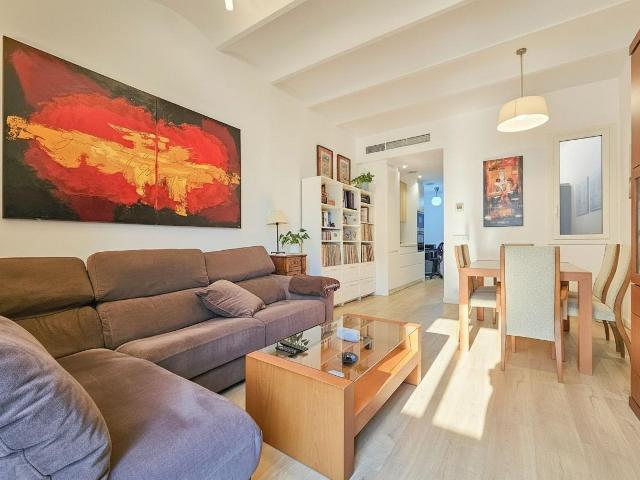 Imagen 6 Inmueble 307034 - Piso en venta en Barcelona / Junto Basílica Sagrada Familia