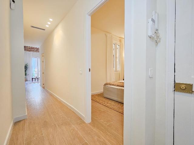 Imagen 17 Inmueble 307109 - Piso en venta en Barcelona / Junto Passeig Sant Joan