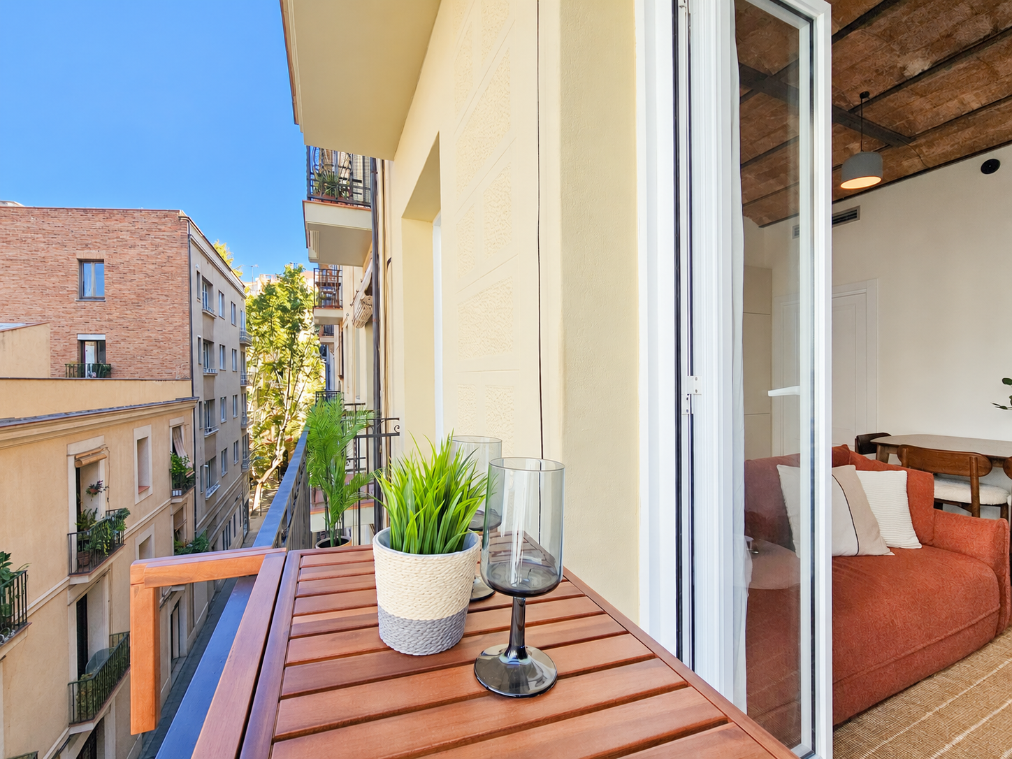 Imagen 1 Piso en venta en Barcelona / Junto Passeig Sant Joan