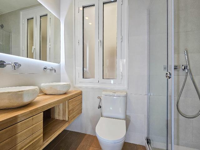 Imagen 16 Inmueble 307109 - Piso en venta en Barcelona / Junto Passeig Sant Joan