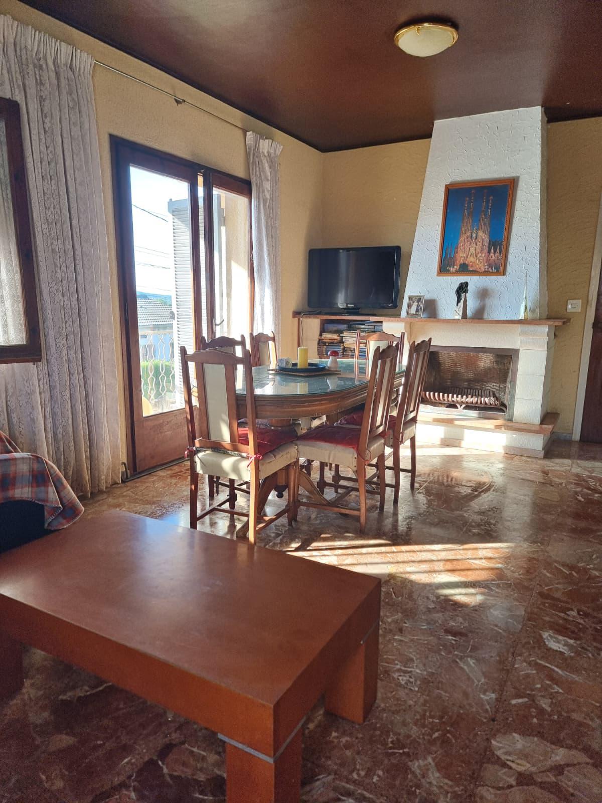 Imagen 5 Casa Aislada en venta en Sant Jaume Dels Domenys / Urbanización El Papagai, en Sant Jaume ...