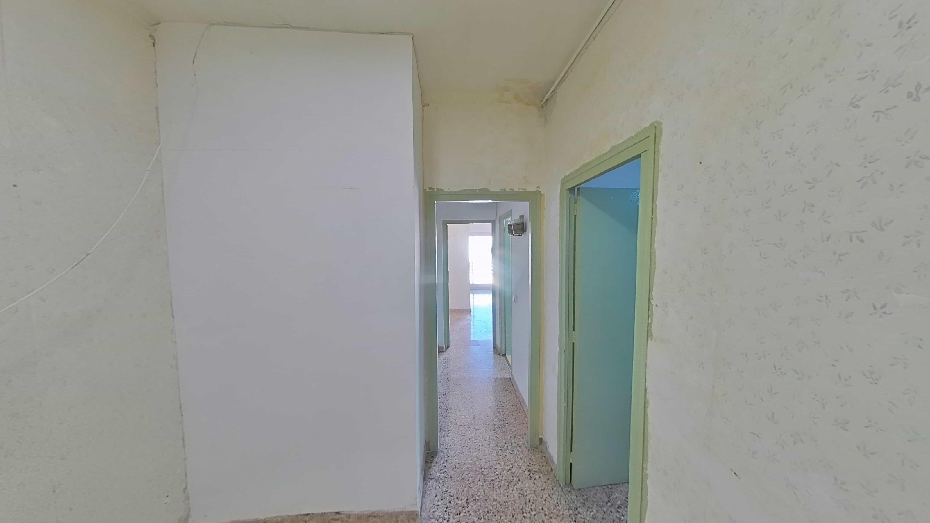 Imagen 4 Piso en venta en Sant Feliu De Llobregat / Próximo a Jardins del Palau Falguera