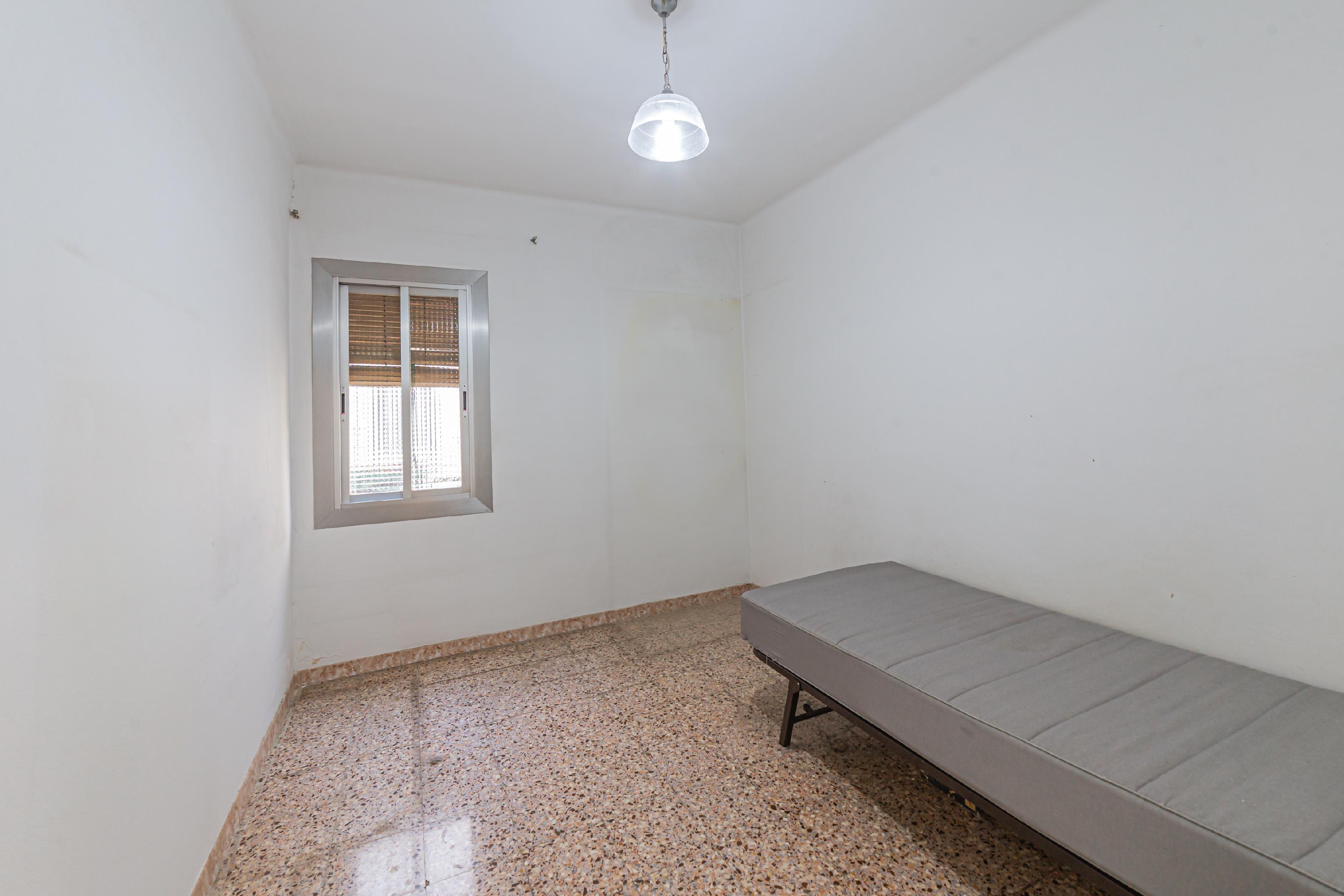 Imagen 25 Piso en venta en Sant Feliu De Llobregat / Próximo a Jardins del Palau Falguera