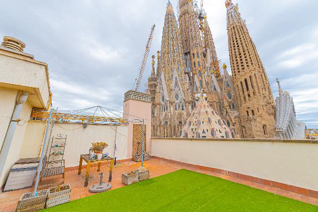 Imagen 1 Inmueble 301404 - Ático en venta en Barcelona / Provença - Sardenya (delante de La Sagrada Familia)