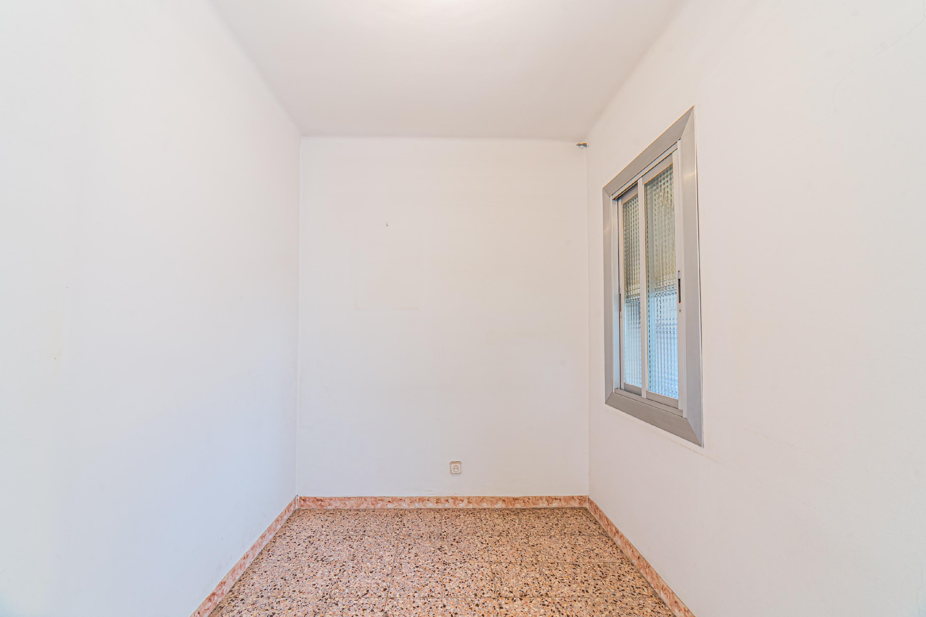 Imagen 23 Piso en venta en Sant Feliu De Llobregat / Próximo a Jardins del Palau Falguera