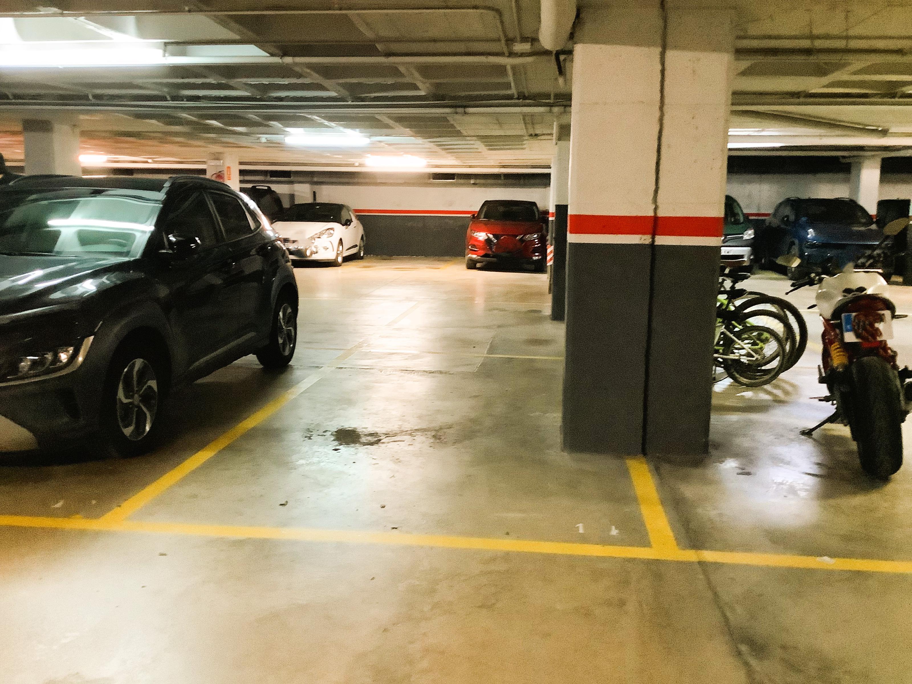 Imagen 4 Parking Coche en venta en Masnou El / Centre, plaça de les Dones