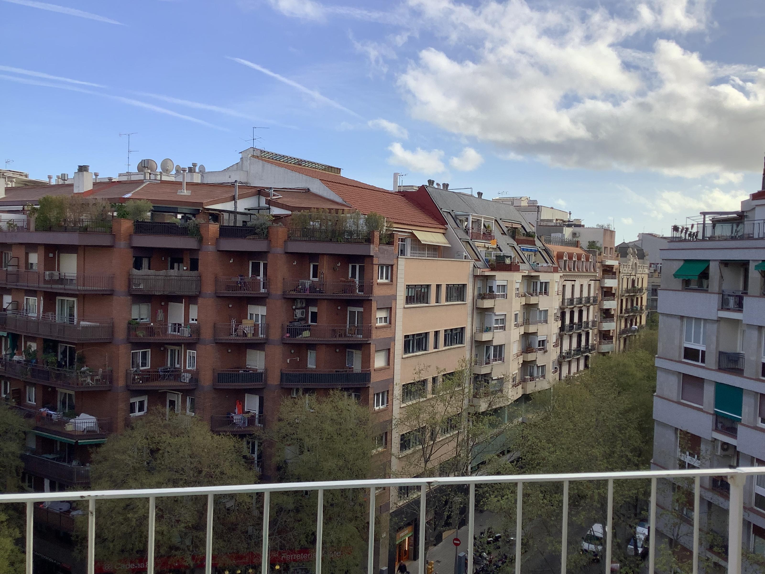 Imagen 10 Piso en venta en Barcelona / Sardenya- Caspe