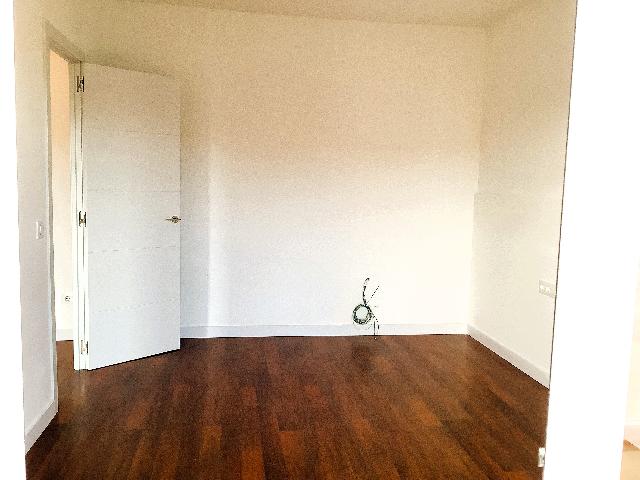 Imagen 16 Inmueble 301468 - Piso en venta en Barcelona / Sardenya - Casp