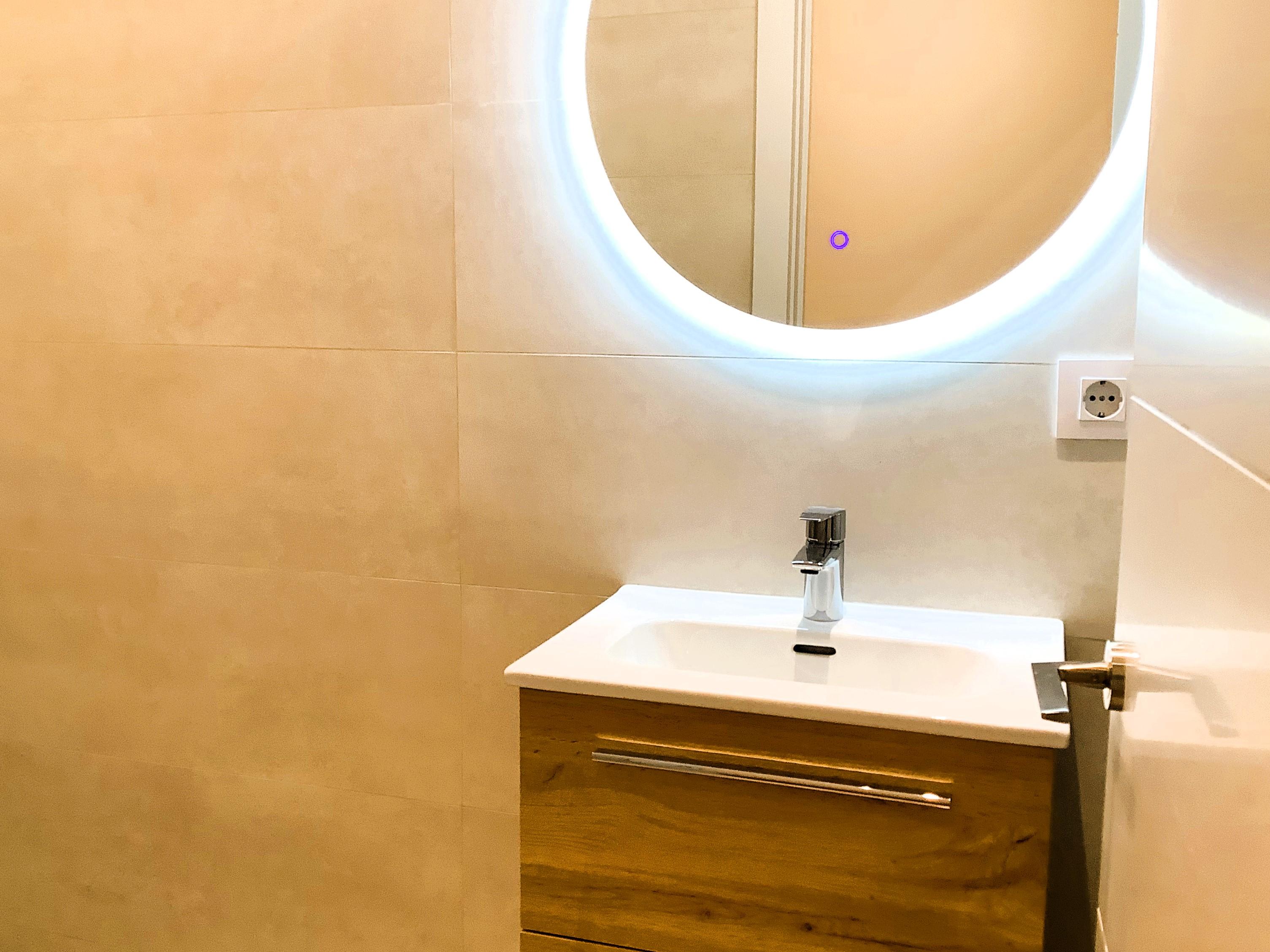 Imagen 24 Piso en venta en Barcelona / Sardenya- Caspe