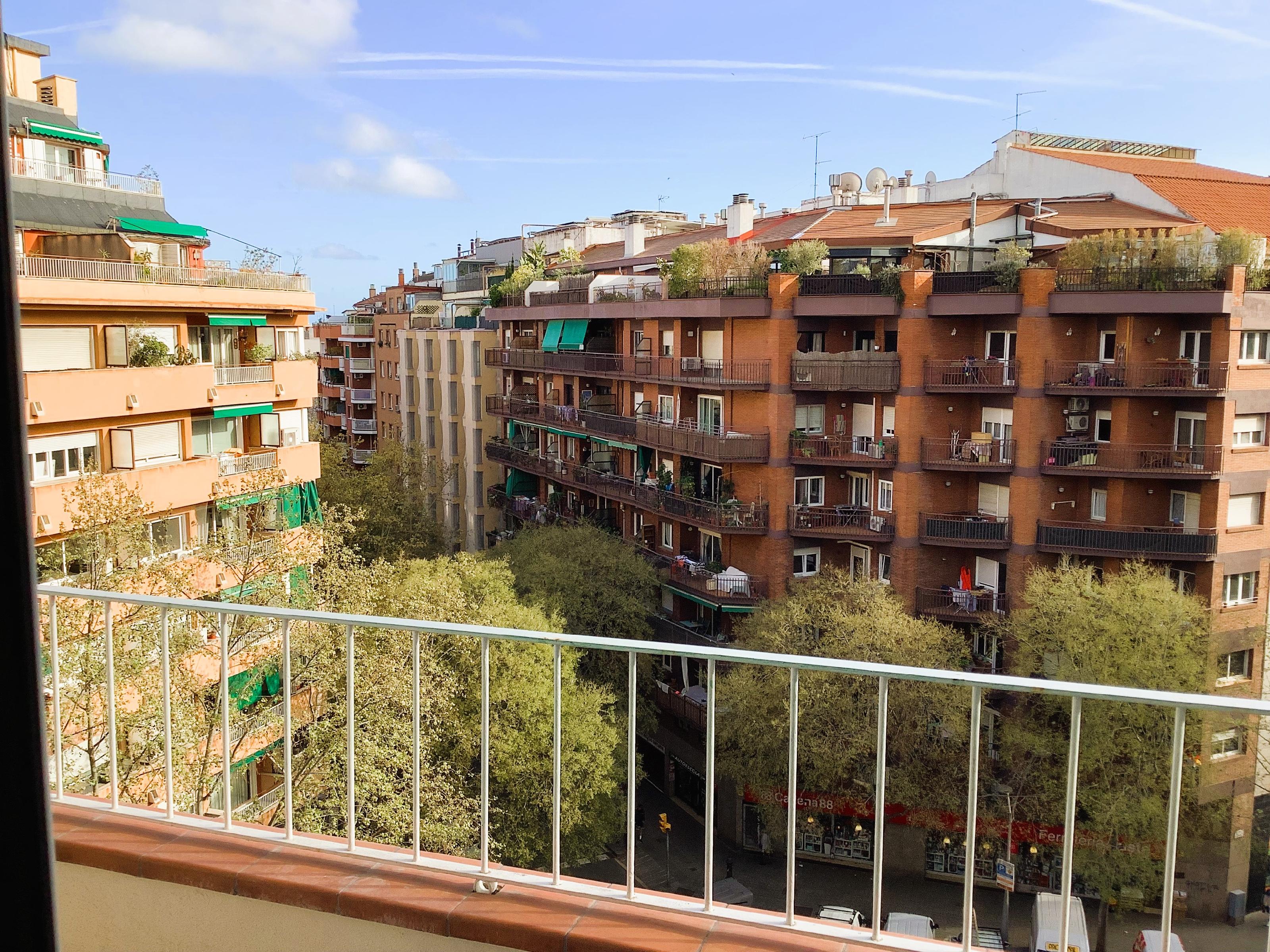 Imagen 6 Piso en venta en Barcelona / Sardenya- Caspe