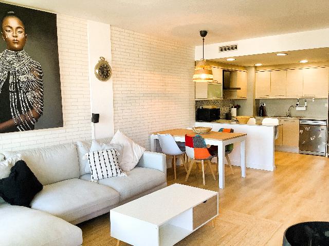 Imagen 3 Inmueble 302729 - Piso en venta en Montgat / Biblioteca Tirant Lo Blanc
