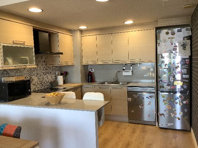 Imagen 4 Inmueble 302729 - Piso en venta en Montgat / Biblioteca Tirant Lo Blanc